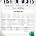 Modèle de liste de tâches Excel sur un bureau avec un ordinateur et une tasse de café