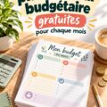 Planificateur budgétaire gratuit affiché sur un bureau avec des fournitures de bureau