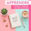 Femme travaillant sur un ordinateur portable, concentrée, dans un espace de travail organisé, symbolisant la lutte contre la procrastination.