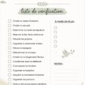 Une checklist sur un bureau pour l'organisation d'obsèques.