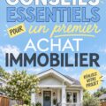 Femme regardant des annonces immobilières pour son premier investissement.