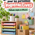 Femme en train d'organiser son espace de travail avec des accessoires pratiques