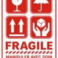 Étiquette 'Fragile' à imprimer avec un design minimaliste et clair
